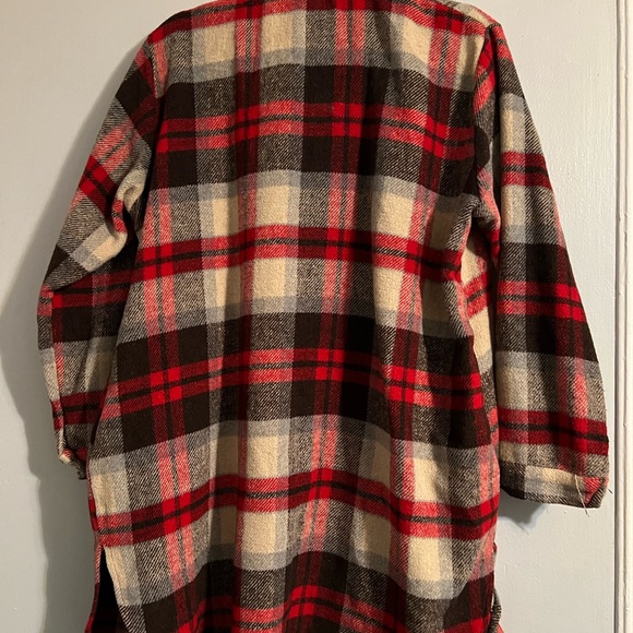 Red, brown, beige- cozy and long flannel/ shaket - Picture 3 of 3